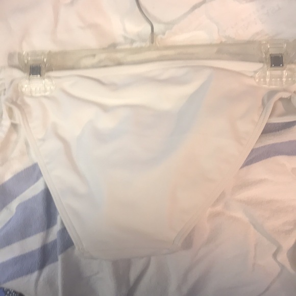 Xhilaration NWT bikini bottoms small - Picture 3 of 5